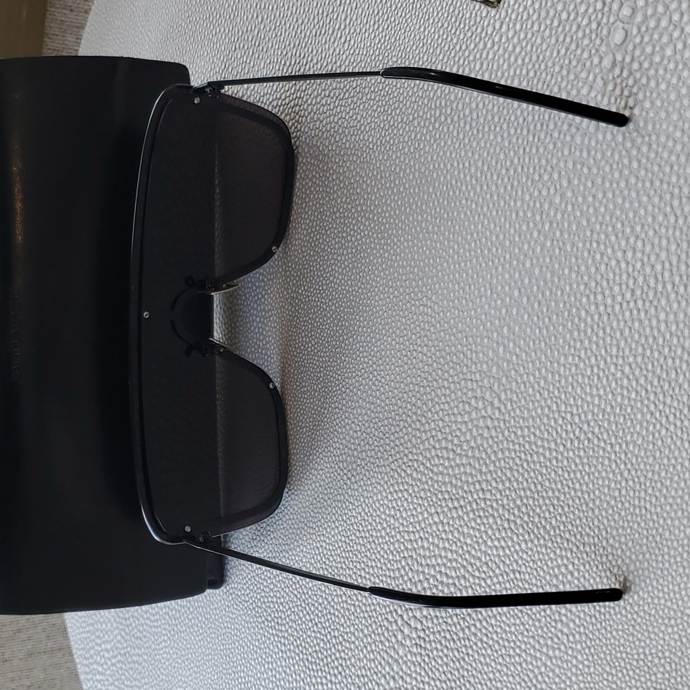 Saint Laurent sunglasses - Picture 3 of 7